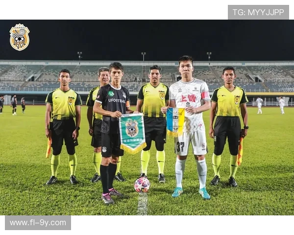 八四小足球队队长是谁揭秘 揭开他们背后的成长故事与荣耀瞬间